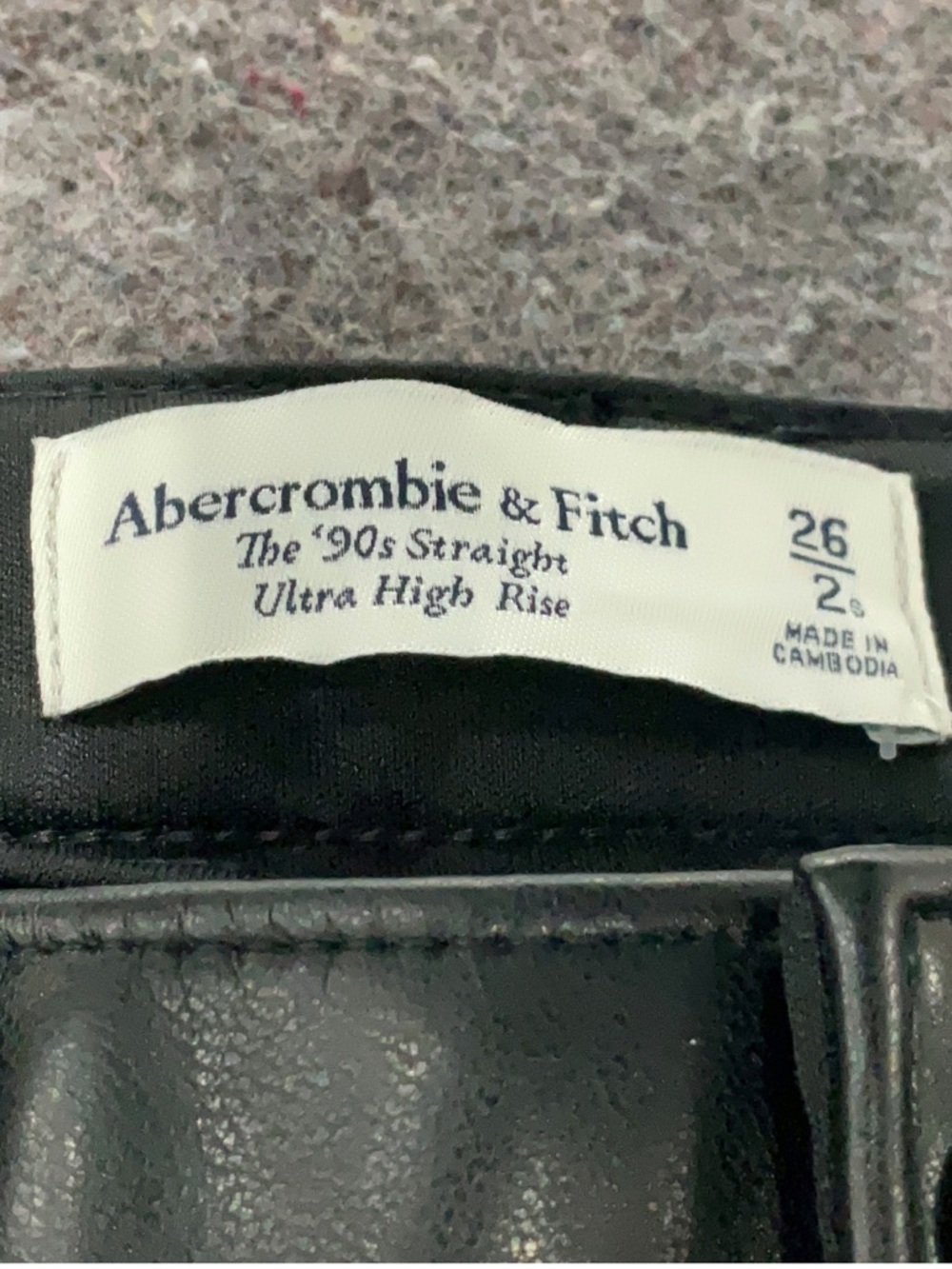 Abercrombie 90s Straight Vegan Leather Pants High Rise Black Short 26 NWT - Picture 6 of 7